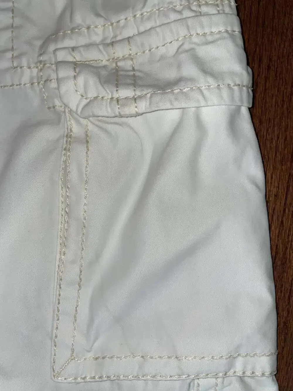 True Religion White Cargo Shorts Size 33 Y2K Utility Skater Streetwear